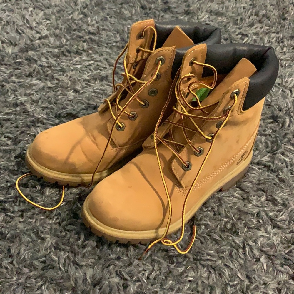 Good condition Timberlands size 7.5